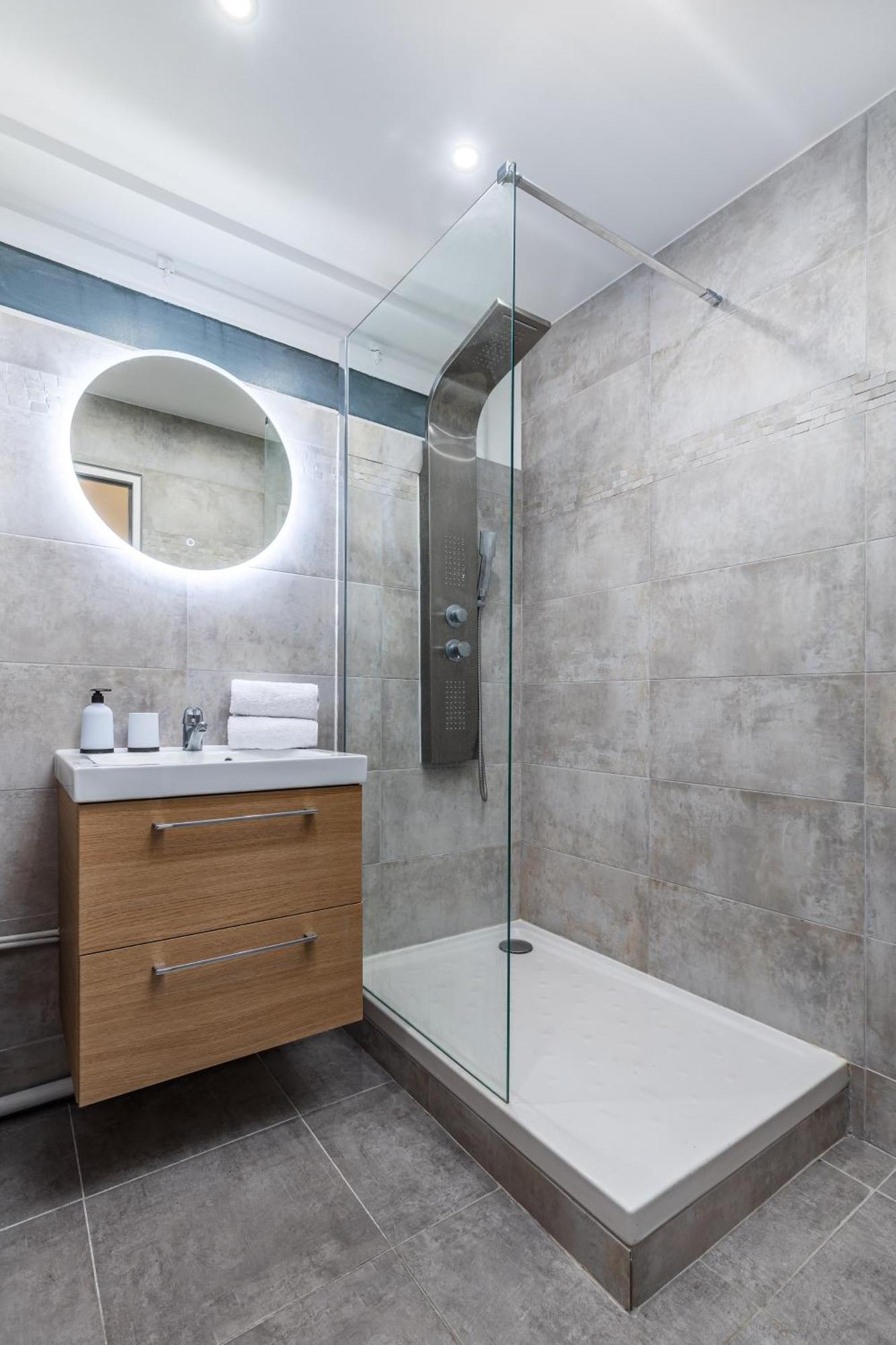 Oasis Urbaine For 8 Near To Paris Apartment Villejuif Exterior foto
